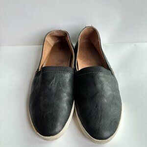 Frye Women's Size 8 Melanie Slip On Black Leather Casual Minimalist Comfort